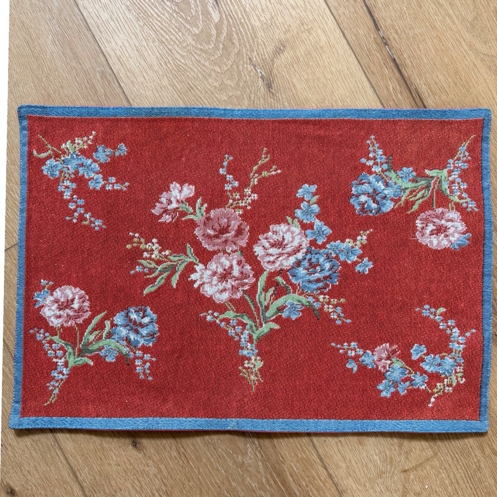 Martha Stewart Everyday Red Floral Tapestry Placemats Set of 8 Vintage 2003